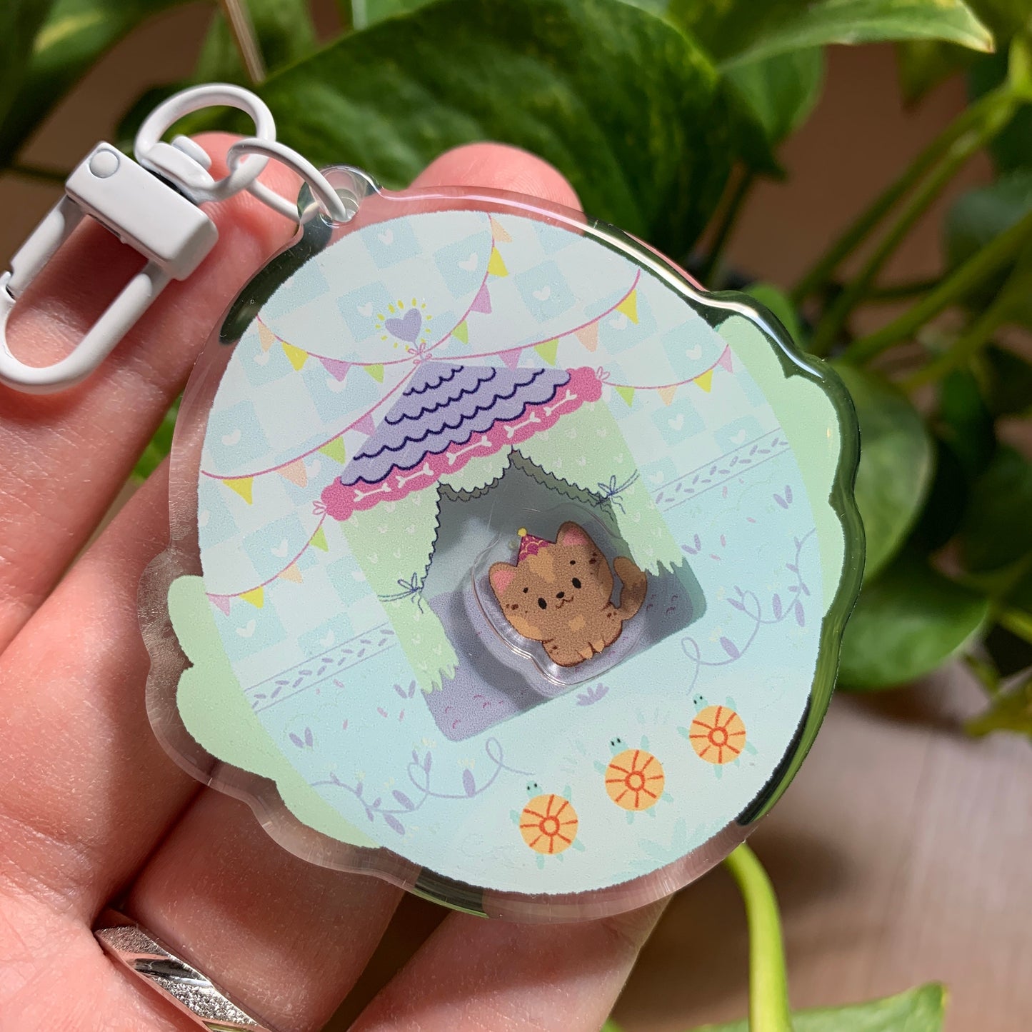 Llavero perro caseta marrón | Tamagotchi shaker