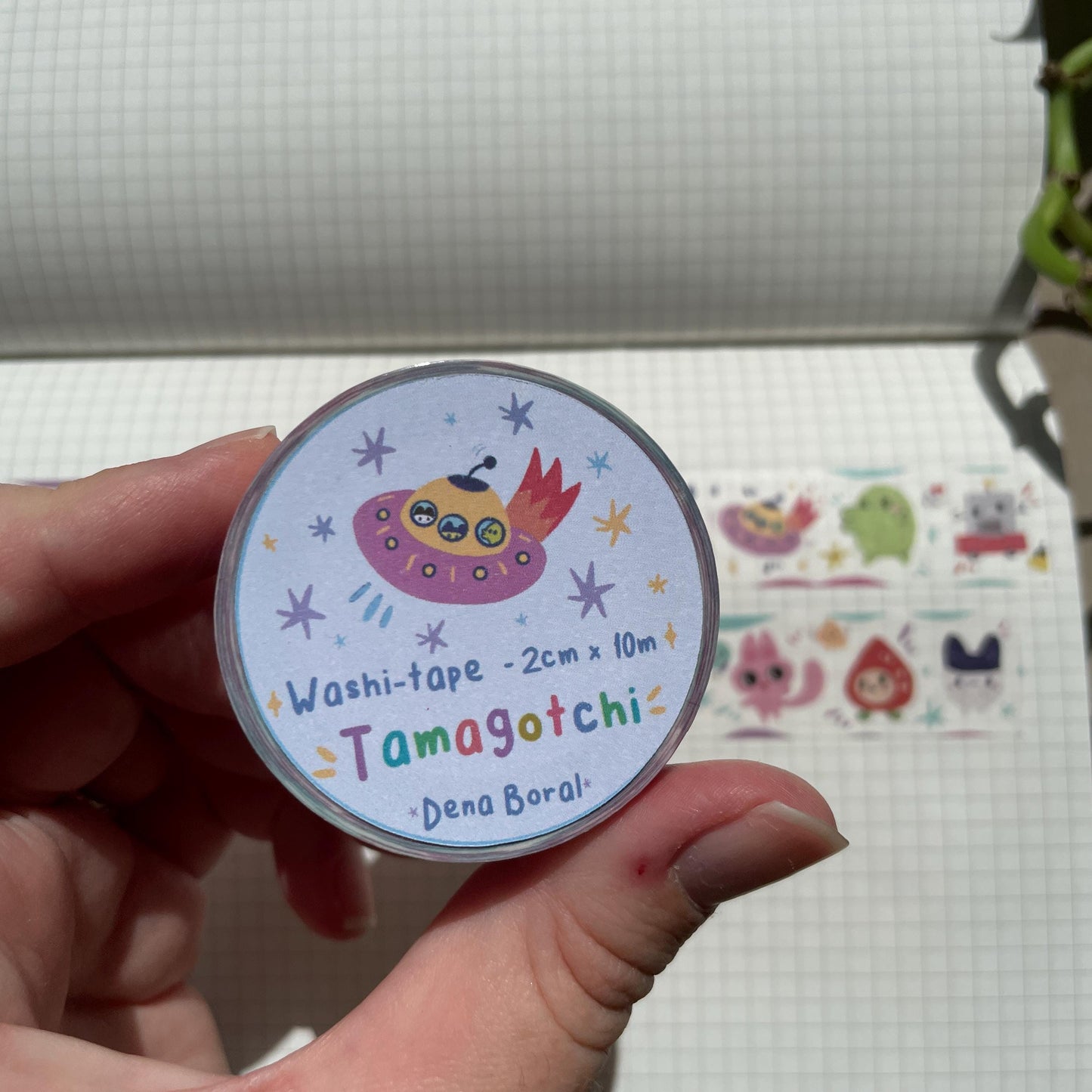 Washi Tape Tamagotchi Ilustrado: Cinta Decorativa Retro y Kawaii de la colección "Tamagotchi Paradise"