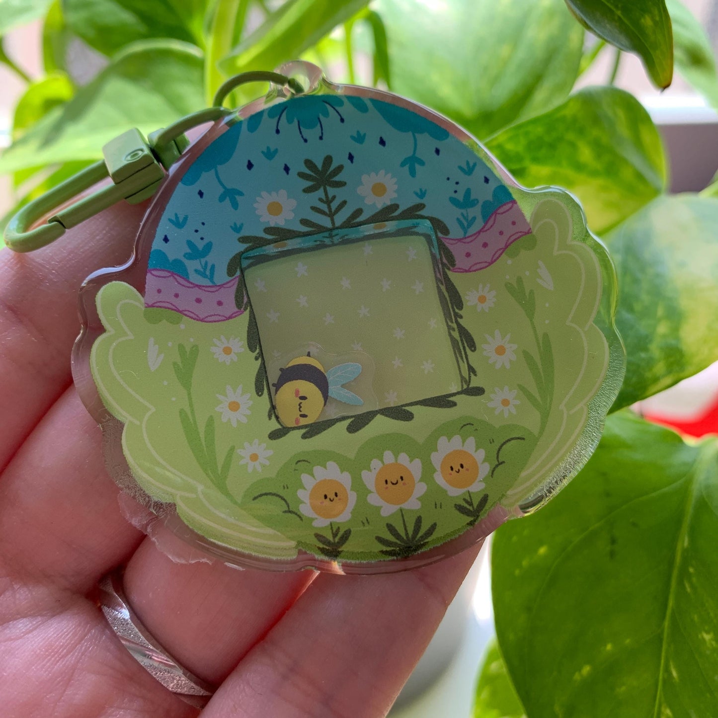 Shaker Abejita Llavero: Agitador estilo Tamagotchi shaker Keychain Bee Abeja