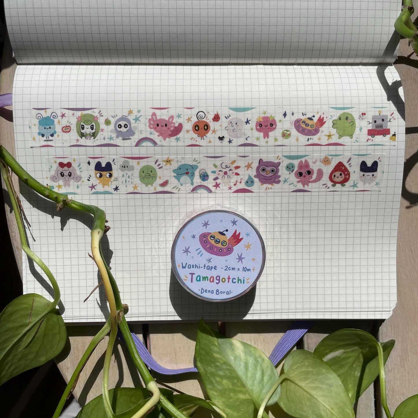 Washi Tape Tamagotchi Ilustrado: Cinta Decorativa Retro y Kawaii de la colección "Tamagotchi Paradise"