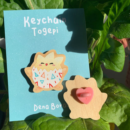 Pin de Madera Togepi-poke | Togepi-poke Wooden Pin Badge | togepi-poke