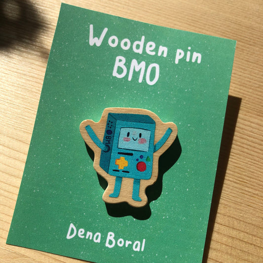 Pin de Madera BMO Hora de Aventuras | Wooden Pin Inspired | Pin Original Regalo Eco Friendly Madera Natural