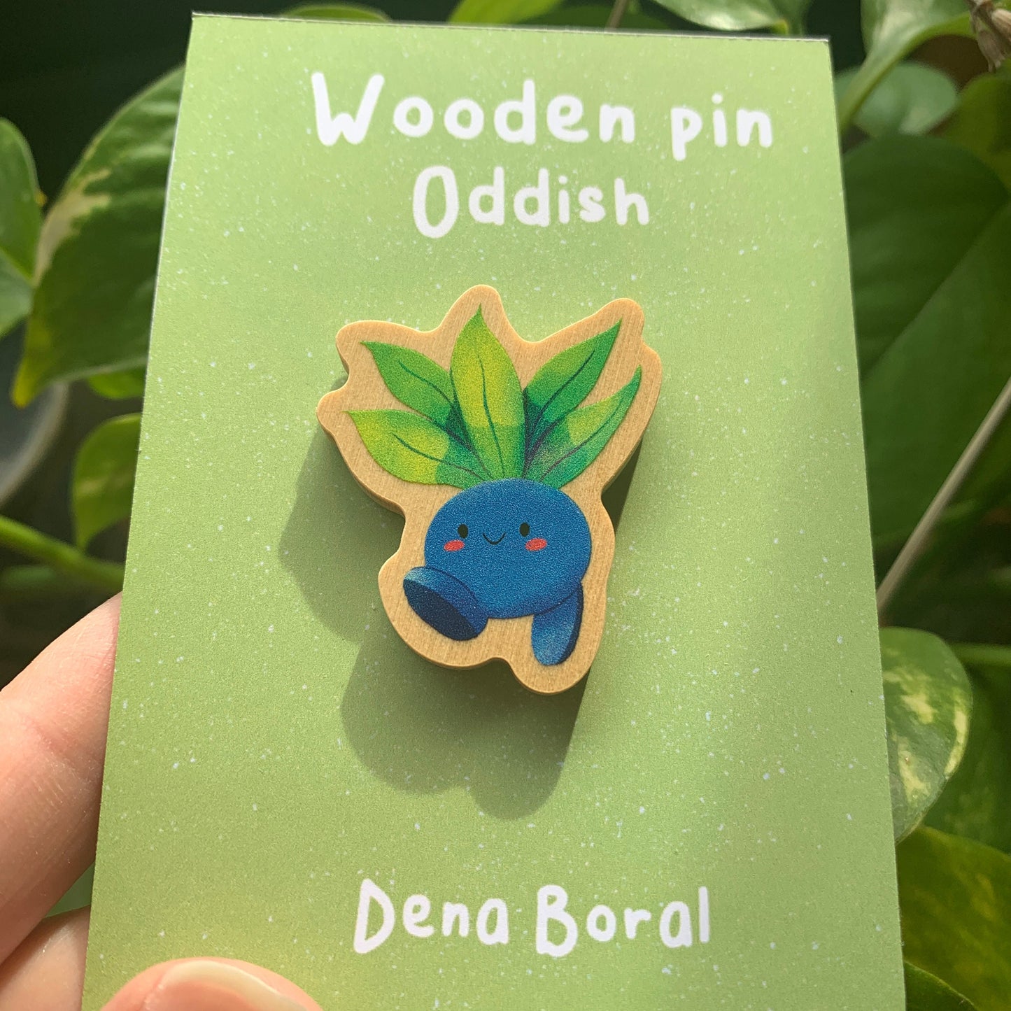 Pin de Madera Oddish-poke | Oddish  Wooden Pin Badge | Oddish
