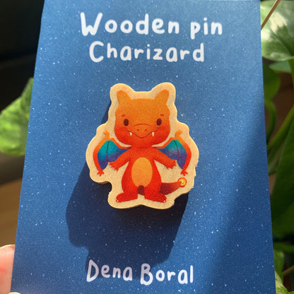 Pin de Madera Charizard-poke | Charizard-Poke Wooden Pin Badge | Charizard Poke