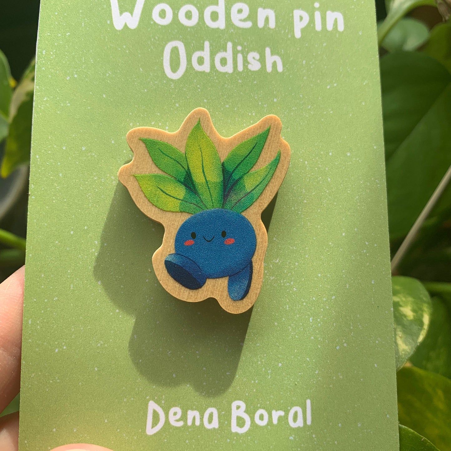 Pin de Madera Oddish-poke | Oddish  Wooden Pin Badge | Oddish