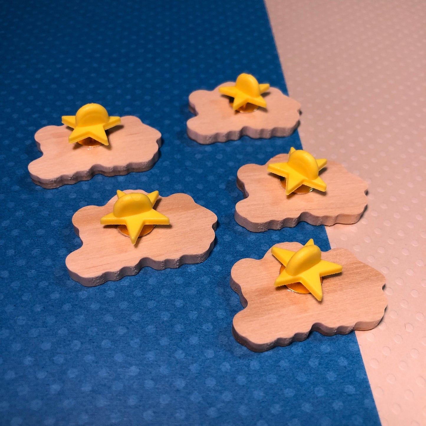 Pin Timmy Tommy Animal Crossing New Horizons | Wooden Pin Original Nintendo Regalo Eco Friendly Madera Natural