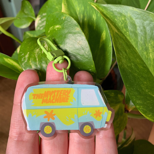 The Mistery Machine Keyring: Llavero acrilico epoxy | Colgante regalo llaves mochila | Furgoneta Scooby