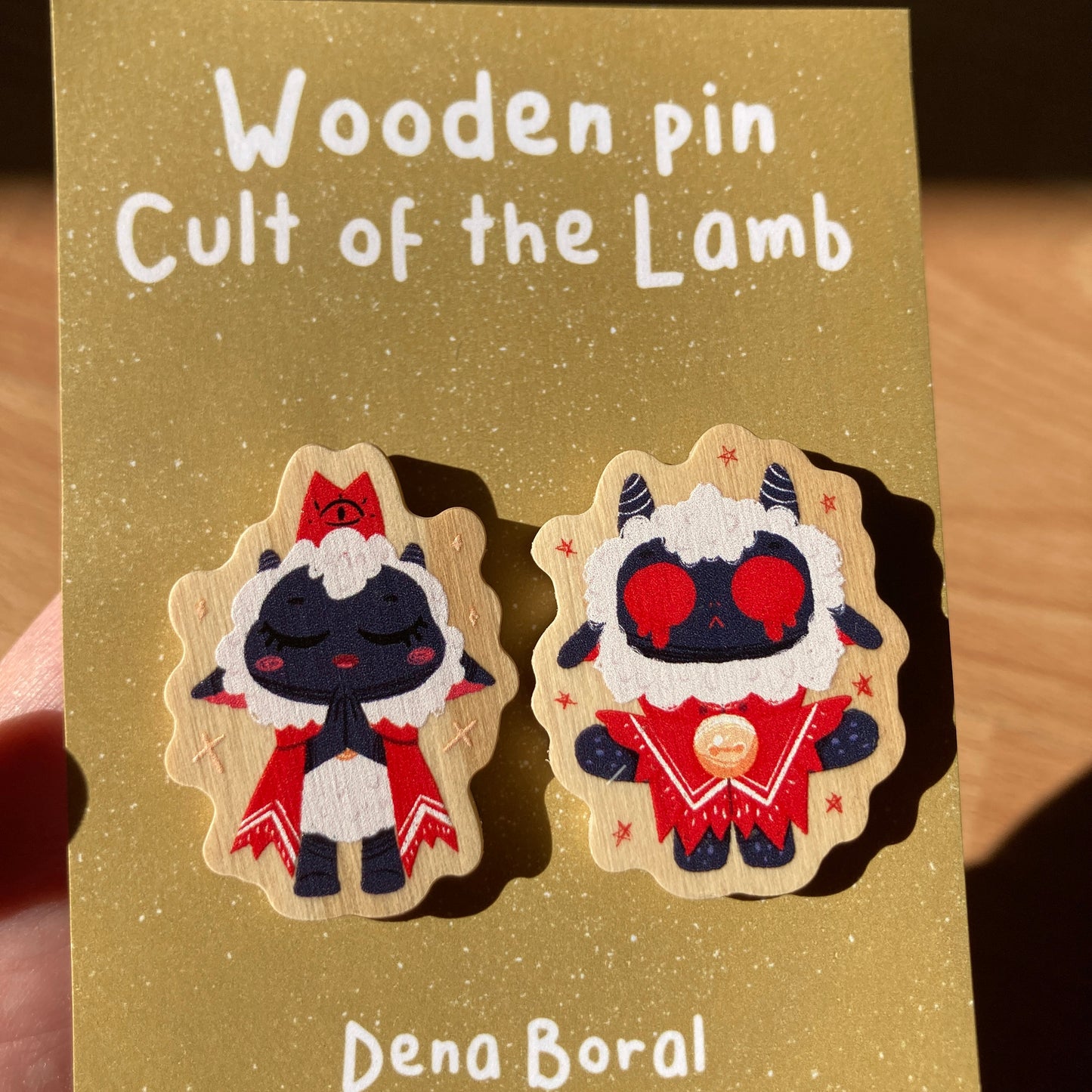 Pin de Madera Cult of the Lamb Pack de 2 | Wooden Pin Inspired | Pin Original Regalo Eco Friendly Madera Natural