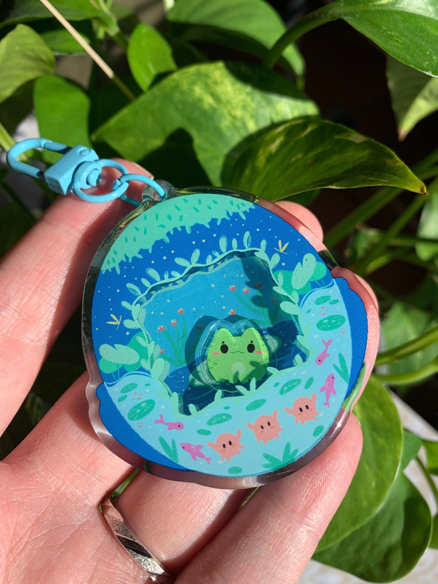 Shaker Rana y Nenufar Llavero | Tamagotchi shaker Keychain