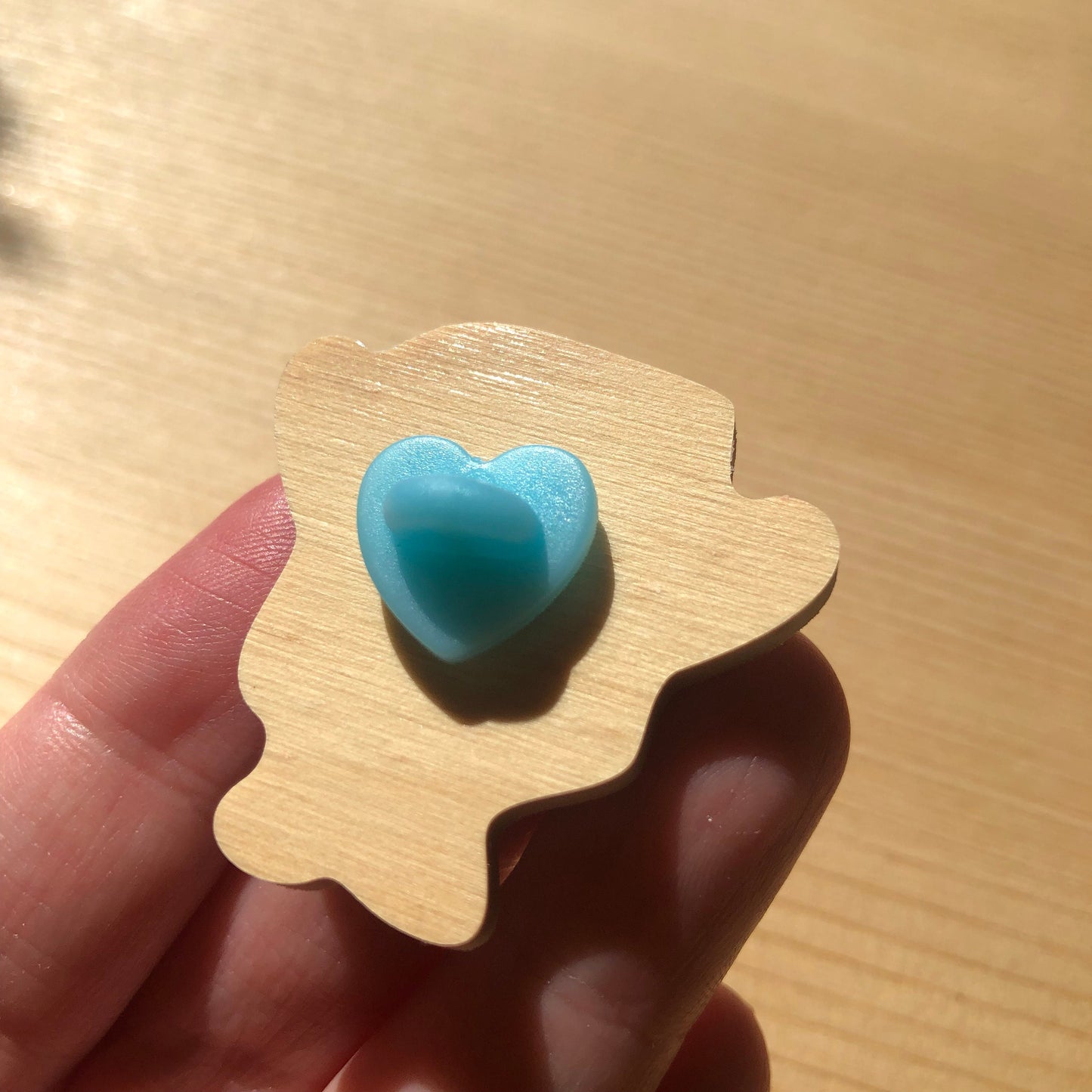 Pin de Madera BMO Hora de Aventuras | Wooden Pin Inspired | Pin Original Regalo Eco Friendly Madera Natural