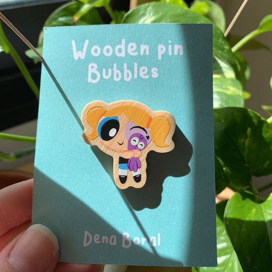 Pin de Madera Burbuja Las Supernenas | Bubbles The Powerpuff girls Wooden Pin Badge | Las chicas superpoderosas