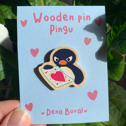 Pin de Madera Pingu enfadado San Valentin | angry pingu Wooden Pin Badge | Angry Pingu San Valentin