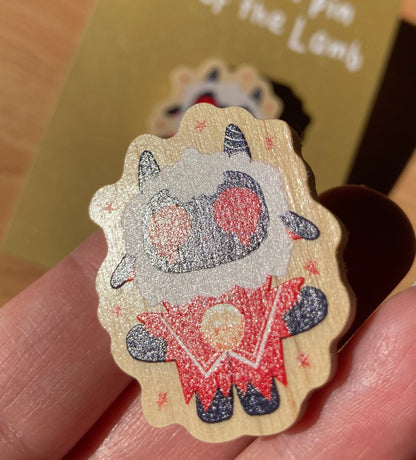 Pin de Madera Cult of the Lamb Ojos rojos| Wooden Pin Inspired | Pin Original Regalo Eco Friendly Madera Natural