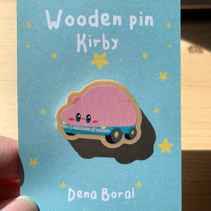 Pin de Madera Kirby Coche | Kirby Car Wooden Pin Inspired | Pin Original Regalo Eco Friendly Madera Natural