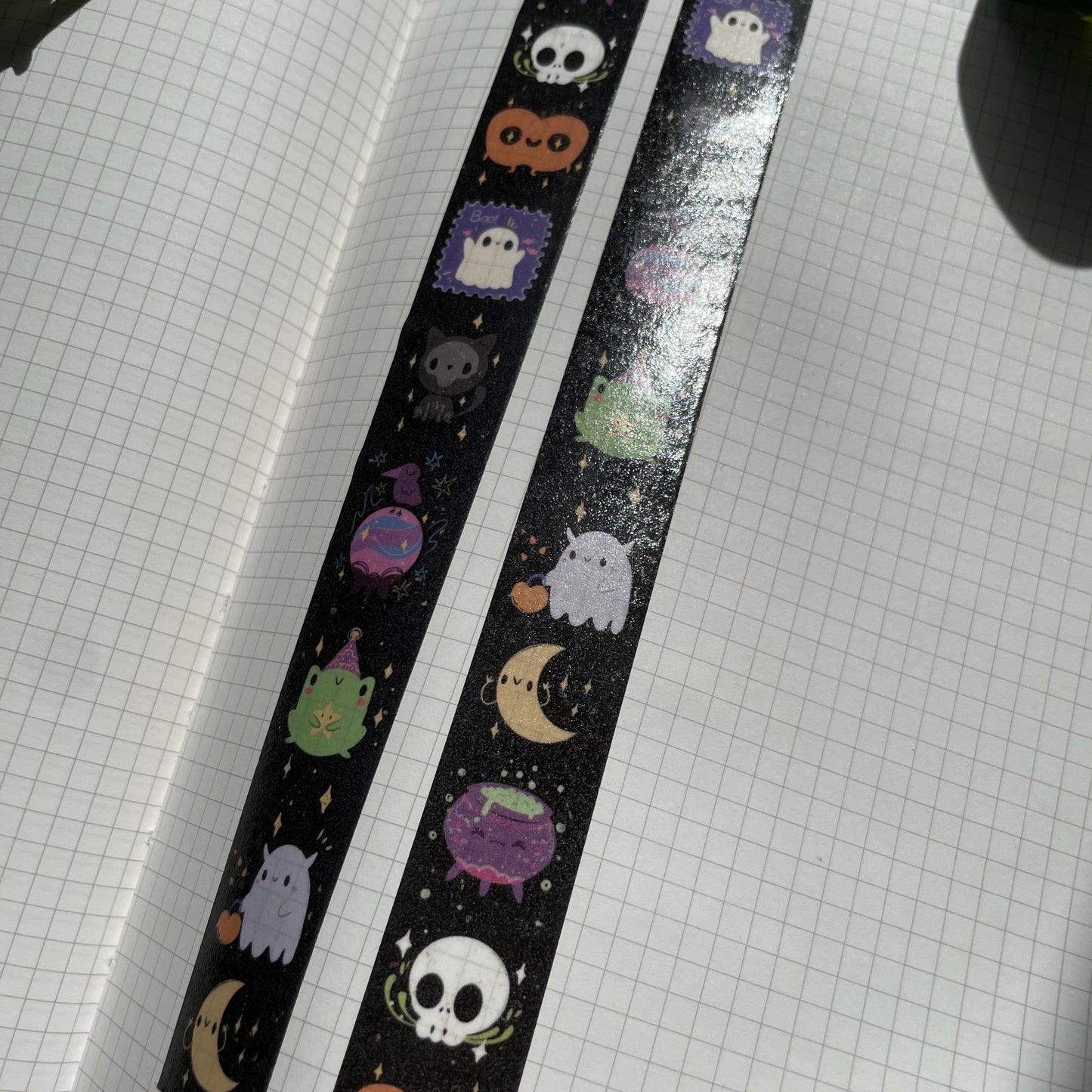 Washi Tape Spooky Monstruos Ilustrado: Cinta Decorativa Retro y Kawaii de la colección "Halloween"