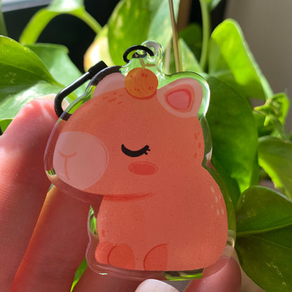 Baby Capybara Keyring: Llavero acrilico epoxy, Colgante llaves mochila