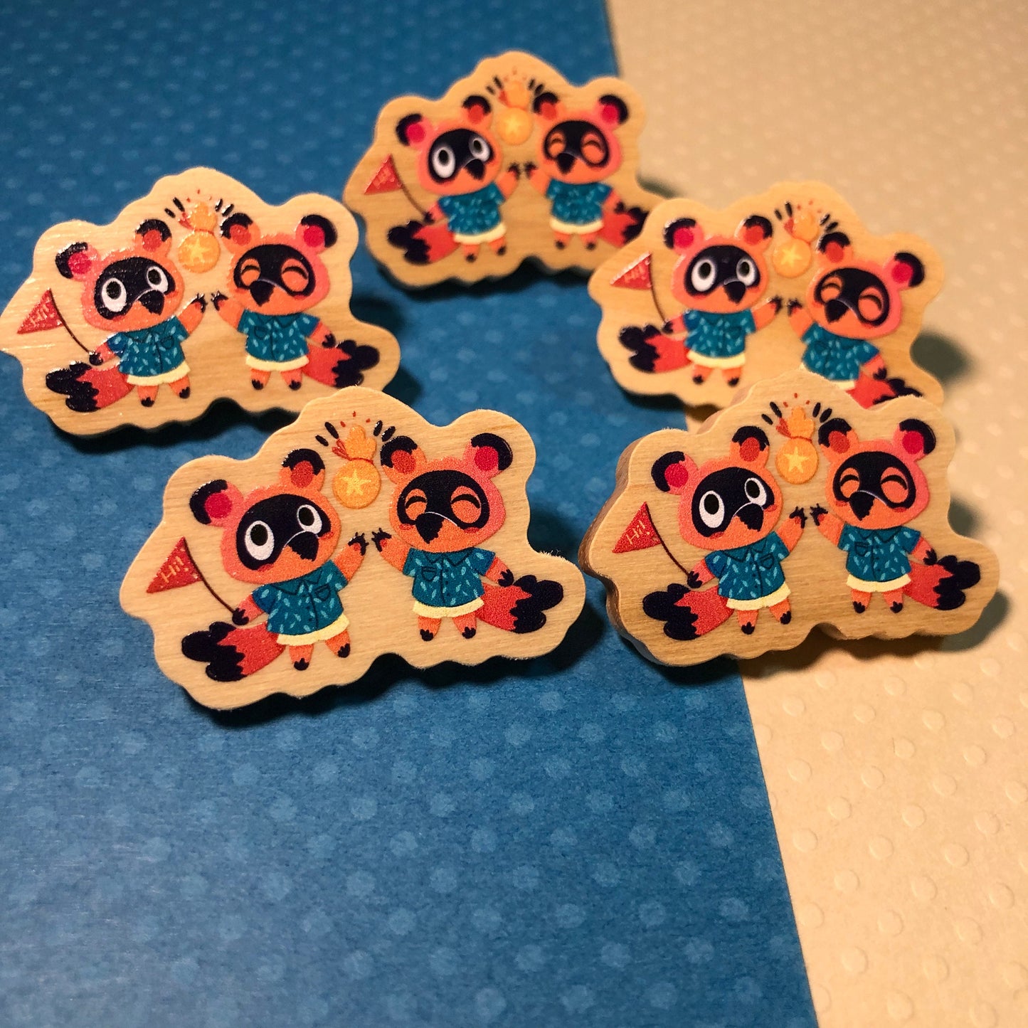 Pin Timmy Tommy Animal Crossing New Horizons | Wooden Pin Original Nintendo Regalo Eco Friendly Madera Natural