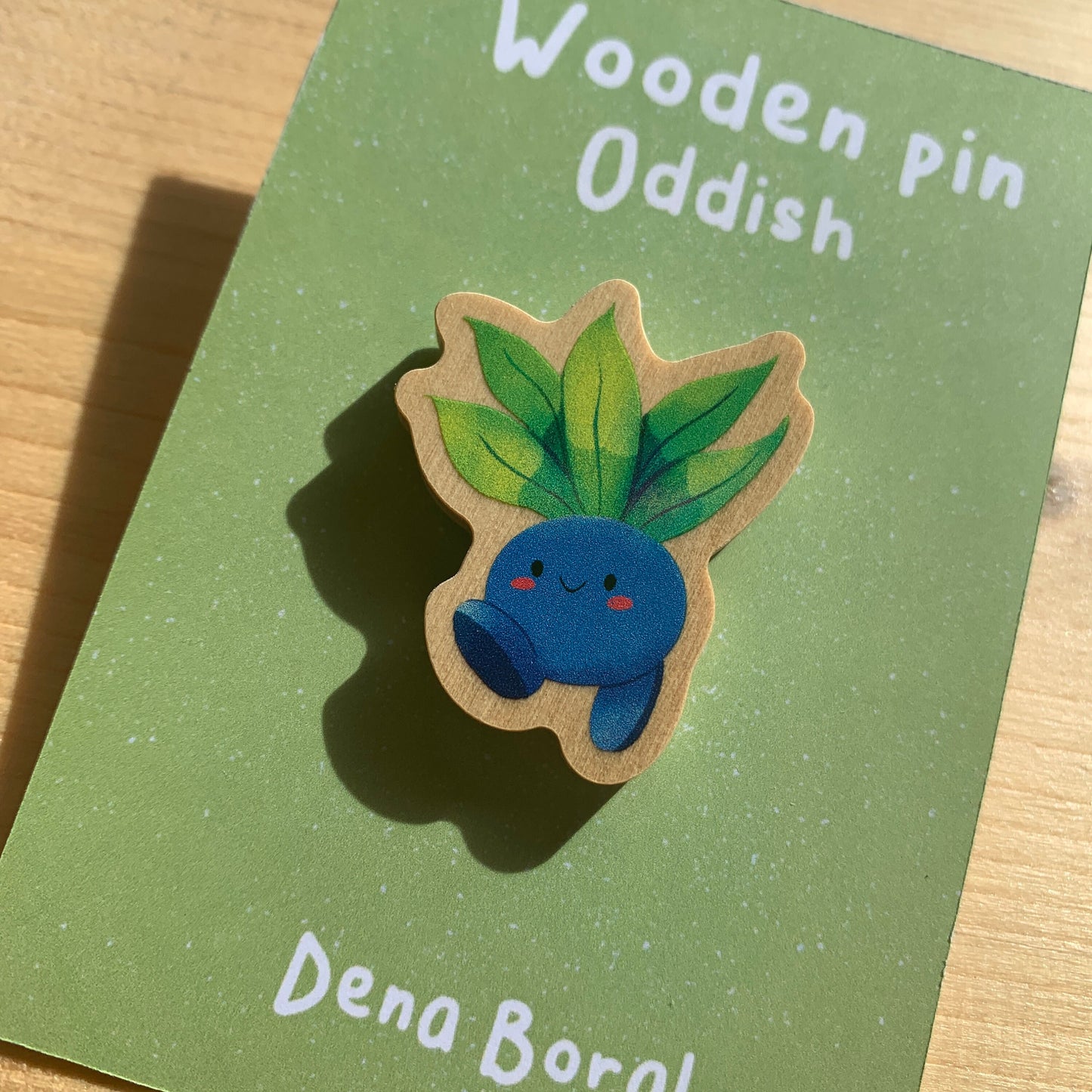 Pin de Madera Oddish-poke | Oddish  Wooden Pin Badge | Oddish