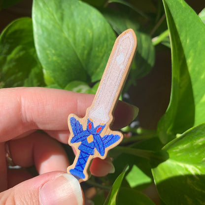 Pin de Madera Zelda Espada | Zelda Master Sword Natural Wooden Pin Badge | ECO Friendly Pine Wood