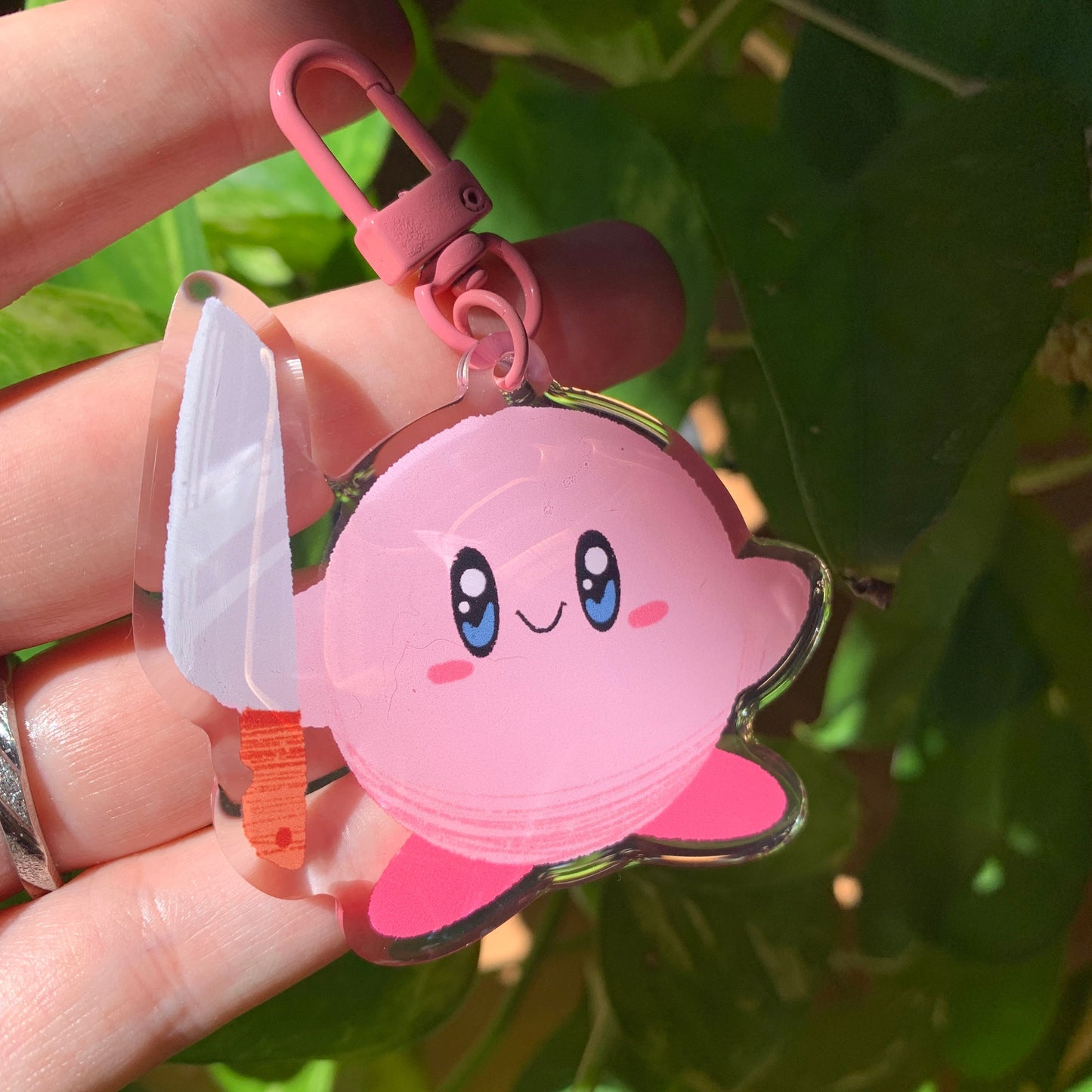 Llavero Acrilico de Kirby Cuchillo, Colección Kirby, Llavero acrilico con epoxy doble cara, colgante para mochilas