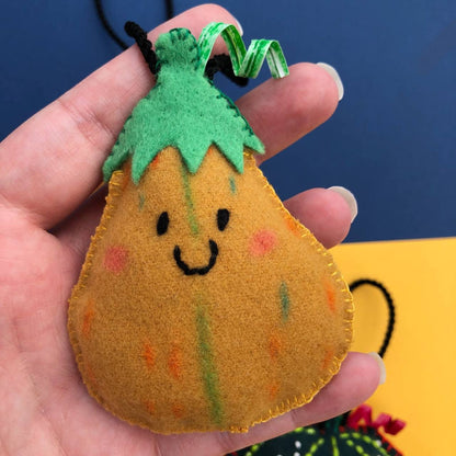 Calabaza Naranja Claro | Adorno de fieltro hecho a mano, diseño original. Decoración Arbol de Navidad Halloween