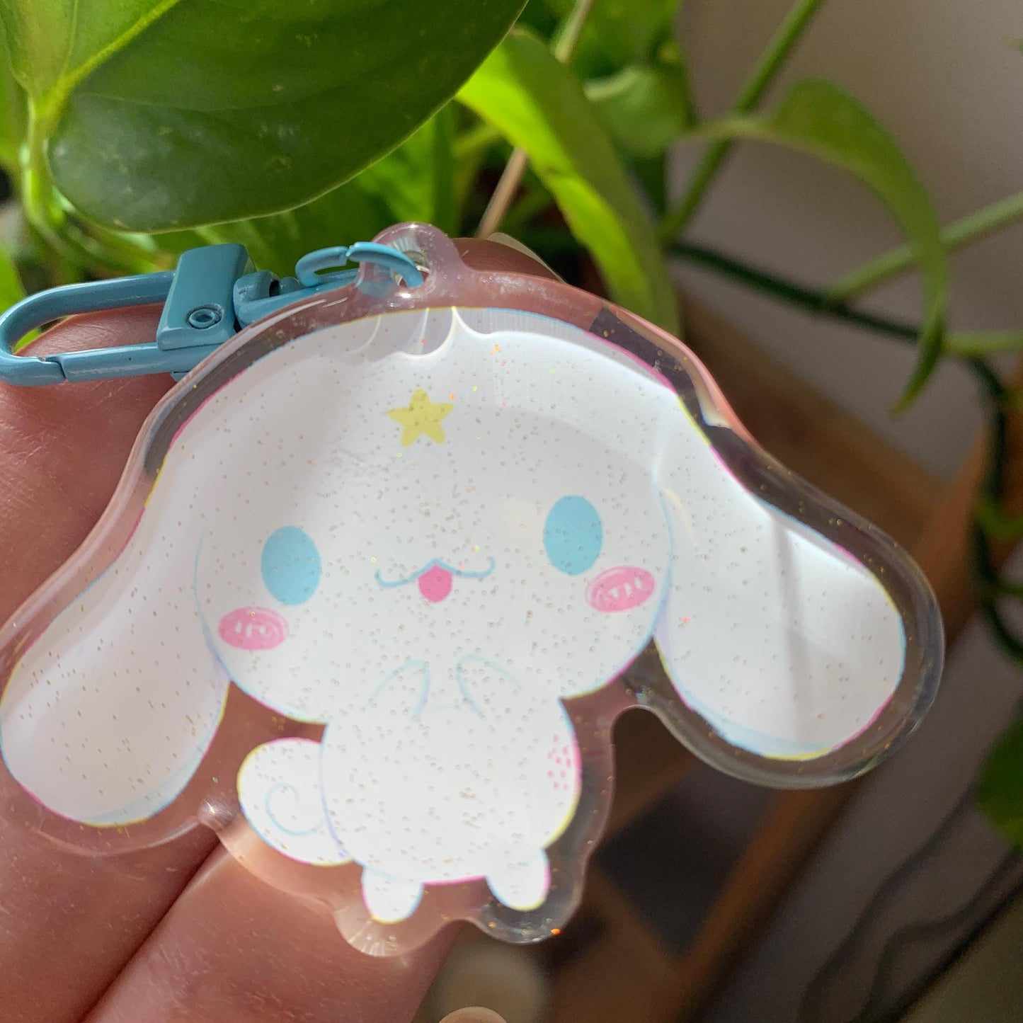 Cinnamoroll Keyring | Llavero acrilico epoxy con glitter | Colgante regalo llaves mochila